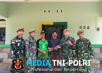 Satgas Pamtas RI Malaysia Yonarmed 19/Bogani Amankan Senjata Api Rakitan dari Warga di Perbatasan