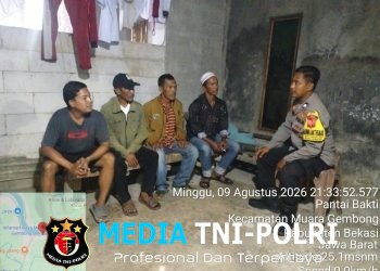 Jaga Jakarta Jaga Bekasi, Bhabinkamtibmas Pantai Mekar Ajak Tokoh Masyarakat Jaga Kondusifitas Jelang Pilkades