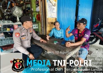 Polsek Menjalin Laksanakan Patroli Rutin, Ajak Masyarakat Jaga Kamtibmas