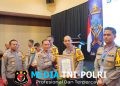 Kapolres Lampung Timur Raih Penghargaan Pelayanan Prima dari Kapolda Lampung