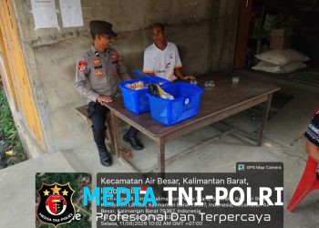 Wujudkan Polri Humanis, Polsek Air Besar Gelar Patroli Dialogis Sambil Beri Himbauan Kamtibmas