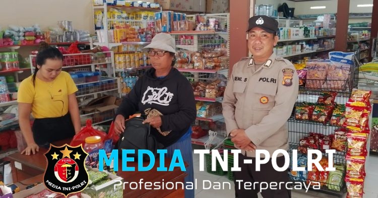 Sambil Patroli, Polisi Kuala Behe Sambangi Toko Warga Keamanan Tanggung Jawab Bersama