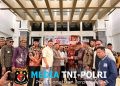 Polres Tulang Bawang Barat laksanakan Pengamanan kegiatan Aksi Damai Penyampaian Aspirasi Forum Masyarakat Buay Bulan Bersatu