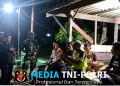Babinsa Koramil 12/Eromoko Bersinergi dengan Linmas Jaga Keamanan Wilayah pada Malam Hari