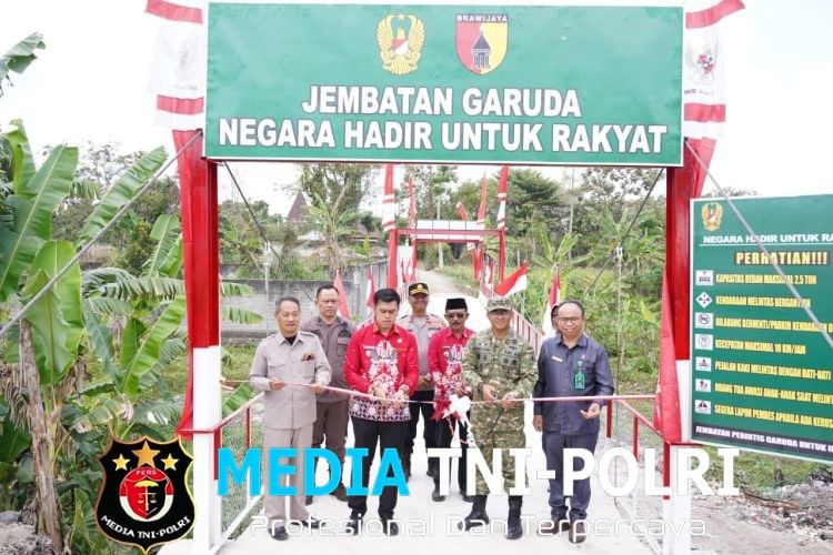 Dandim 0808/Blitar Hadiri Launching 2.500 Jembatan Garuda dan 3.000 Titik Air Bersih oleh Presiden Prabowo Subianto