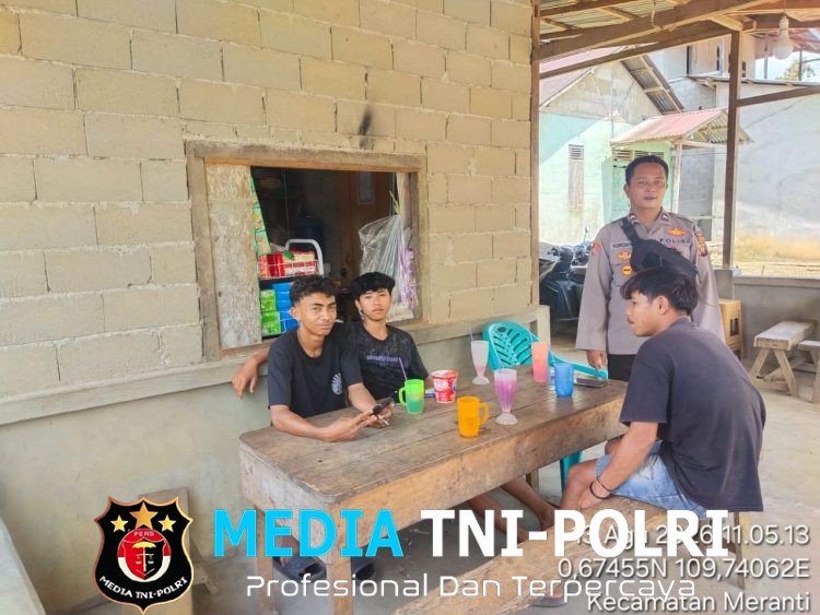 Di Tengah Warga, Polisi Polsek Meranti Perkuat Silaturahmi dan Sampaikan Pesan Kamtibmas