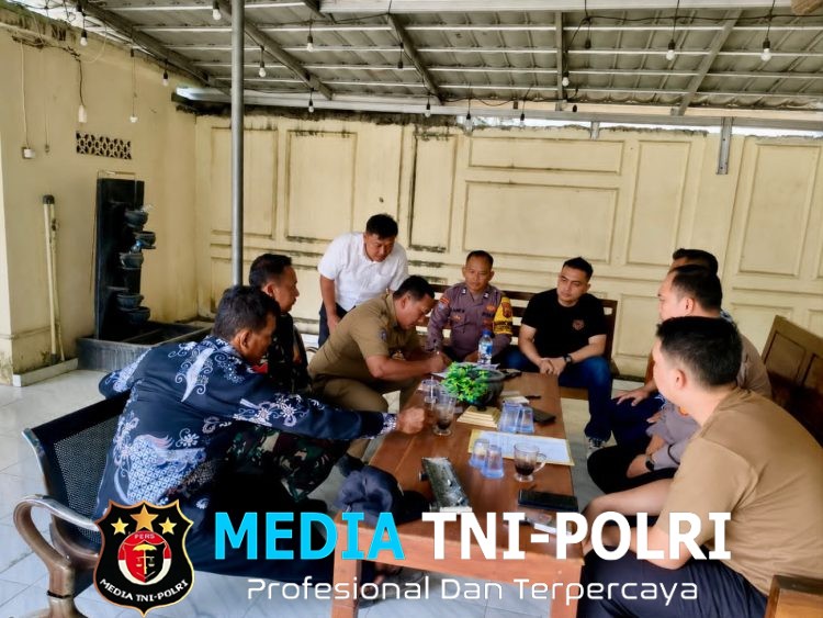 PMK Polsek Seputih Banyak Tindak Lanjuti Keluhan Warga, Dua Persoalan Langsung Dicarikan Solusi
