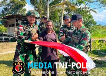 Menyala di Ufuk Mamberamo Satgas Yonif 645/GTY dan Koramil Kobakma Kobarkan Semangat Merah Putih Jelang HUT RI Ke-81 Mamberamo Tengah