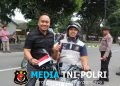 Polres Langkat Bagikan 500 Bendera Merah Putih, Bangkitkan Semangat Kemerdekaan di Tengah Masyarakat