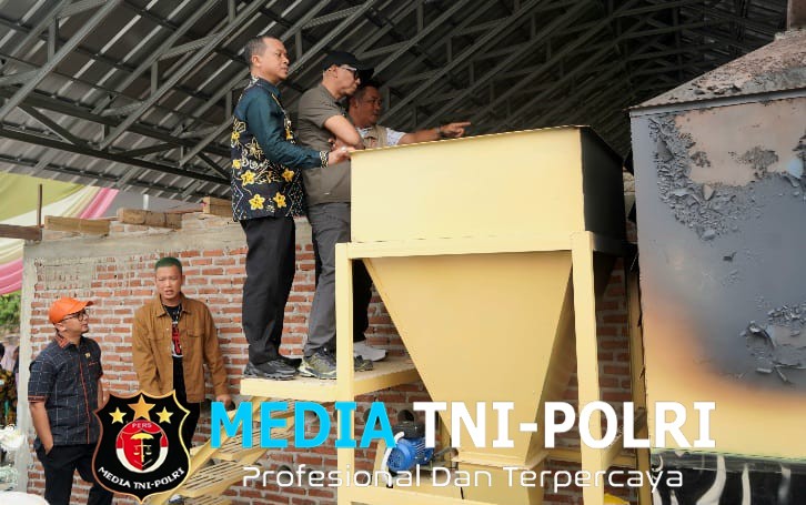 Gubernur Lampung & Bupati Pringsewu Tinjau Fasilitas Bed Dryer Di Kecamatan Ambarawa