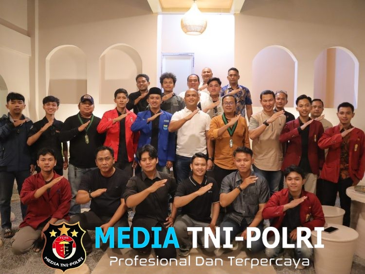 Ngopi Bareng Mahasiswa, Kapolres Pringsewu Ajak Jaga dan Rawat Pringsewu