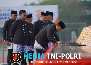 Jaga Jakarta Jaga Bekasi, Plh Kapolres Metro Bekasi Hadiri Upacara Hari Jadi ke-76 Kabupaten Bekasi