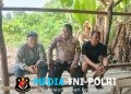 Jaga Jakarta Jaga Bekasi, Bhabinkamtibmas Kedungwaringin Sambangi Warga Karangmekar Ajak Jaga Kamtibmas