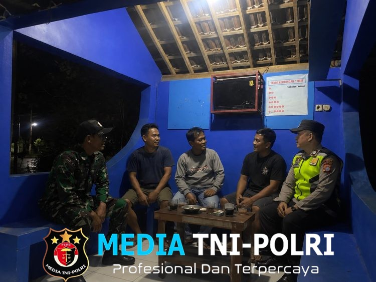 Babinsa Koramil Jatiroto Laksanakan Patroli Malam, Wujudkan Keamanan dan Kondusivitas Wilayah