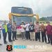 Menjelang Perayaan Hari Kemerdekaan RI ke-81, Kapolres Tulang Bawang Barat Bagikan Bendera Merah Putih Kepada Masyarakat Dan Pengguna Jalan