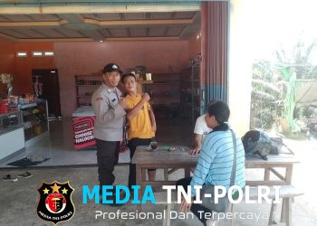 Hadir di Tengah Warga, Polsek Kuala Behe Perkuat Sinergi Jaga Kamtibmas