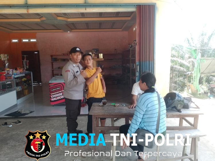 Hadir di Tengah Warga, Polsek Kuala Behe Perkuat Sinergi Jaga Kamtibmas