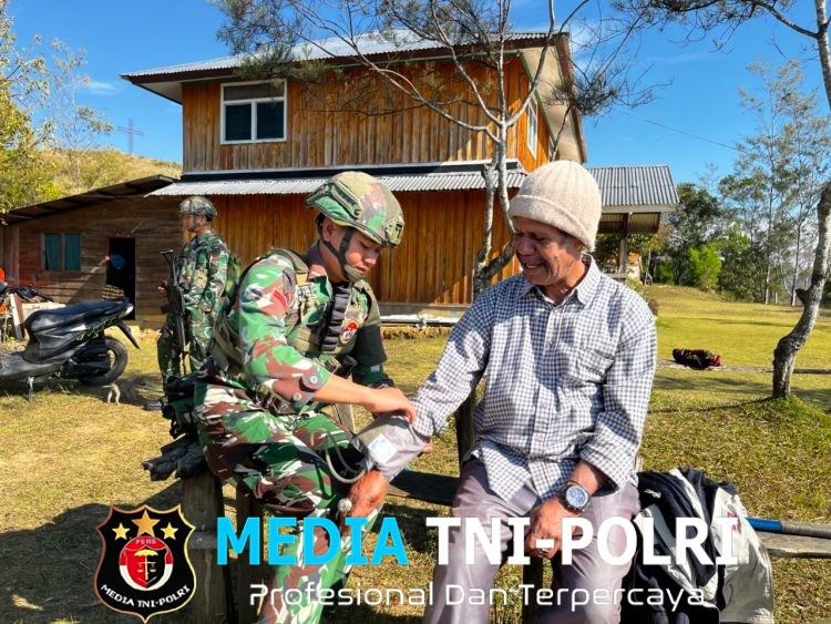 Satgas Pamtas Kewilayahan RI-PNG Yonif 645/Gty Pos Napua Laksanakan Kegiatan Pelayanan Kesehatan di Distrik Napua