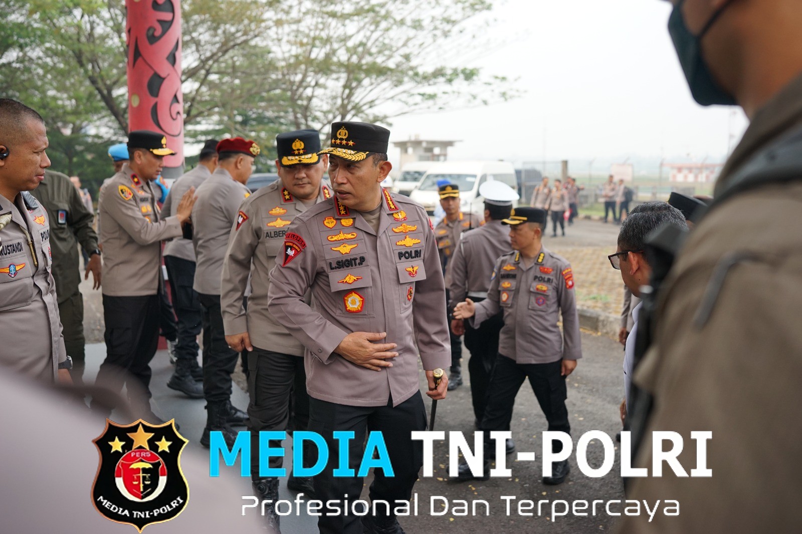 Kapolda Kalbar Sambut Kunjungan Presiden Prabowo dan Kapolri untuk Tinjau Penanganan Karhutla di Kalbar