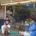 Senyum dan Sapaan Polisi Warnai Patroli Siang, Warga Diingatkan Waspada Pencurian