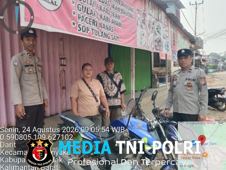 Berikan Imbauan Kepada Warga Yang LagiSantai Saat Patroli Siang Oleh Samapta Polsek Menyuke