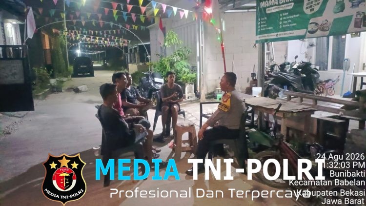 Bhabinkamtibmas Desa Buni Bakti Bina Siskamling, Ajak Warga Aktif Jaga Keamanan Lingkungan