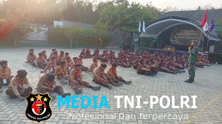 Geger! 120 Siswa MI Miftahul Falah Digembleng PBB dan Wawasan Kebangsaan Oleh Koramil 21 Bulukerto