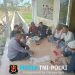 Sambangi Warga Lenggahsari, Bhabinkamtibmas Ajak Jaga Kerukunan dan Kamtibmas