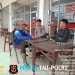 Sapa Warga Saat Patroli, Polsek Air Besar Ajak Masyarakat Bersama Jaga Kamtibmas
