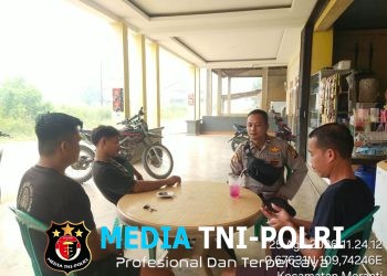Polisi Hadir di Tengah Kabut Asap, Warga Meranti Diajak Bersama Cegah Karhutla