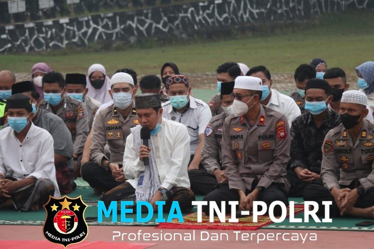 Polres Landak Gelar Shalat Istisqa, Mohon Hujan di Tengah Kondisi Kemarau