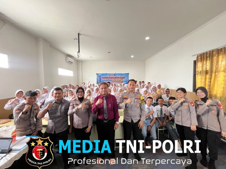 Polwan Goes to School, Edukasi Pelajar Cikarang Utara Cegah Bullying dan Narkoba