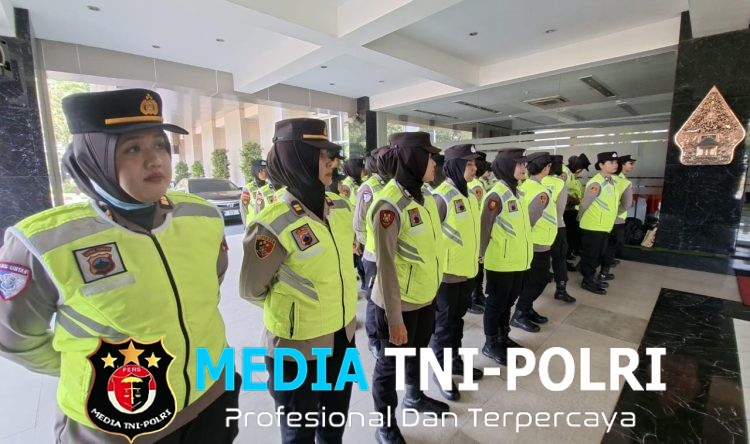 Wujud Pelayanan Humanis, Polda Jateng Siapkan Polwan Negosiator Untuk Kedepankan Dialog dalam Kawal Aksi Penyampaian Pendapat