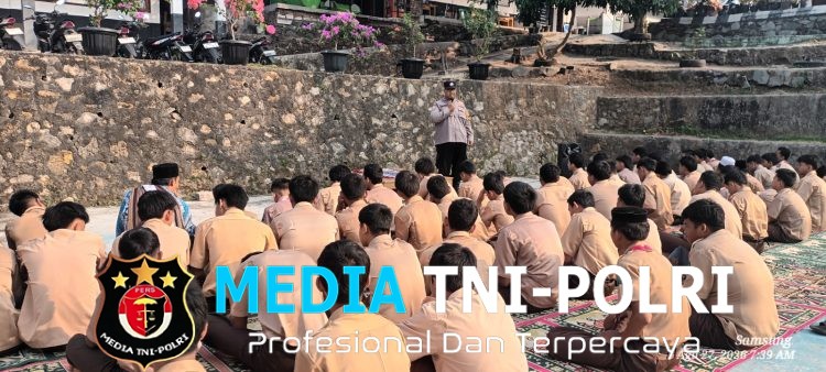 Jaga Jakarta Jaga Bekasi, Police Goes to School di SMKS PGRI Bojongmangu Ajak Pelajar Fokus Belajar dan Cegah Kenakalan Remaja