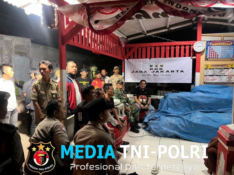 Jaga Jakarta Jaga Bekasi, Posko Tiga Pilar Pebayuran Perkuat Sinergi dan Ajak Warga Jaga Kondusivitas