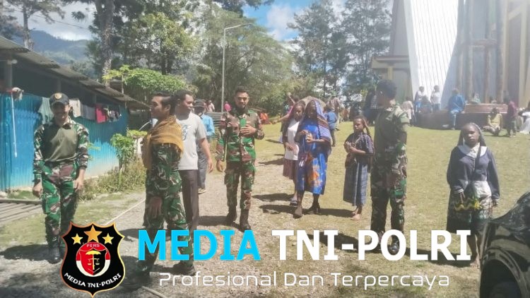 Satgas Pamtas RI-PNG Kewilayahan Yonif 645/Gardatama Yudha Pos Kotis Walesi Laksanakan ibadah Bersama Masyarakat di Gereja Santo Paulus Walesi