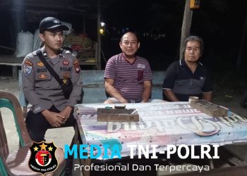 Polisi Sapa Warga di Tengah Malam, Pesan Kamtibmas Disampaikan untuk Cegah Kejahatan