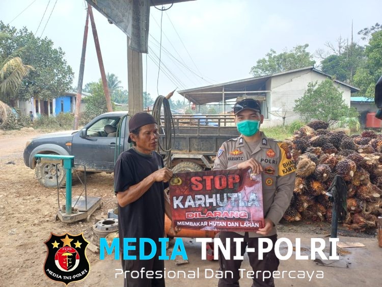 Sebelum Api Berkobar, Polisi Sambangi Warga Stop Membakar Hutan dan Lahan!