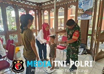 Peran Serta Babinsa Kratonan Dalam Kegiatan Posyandu