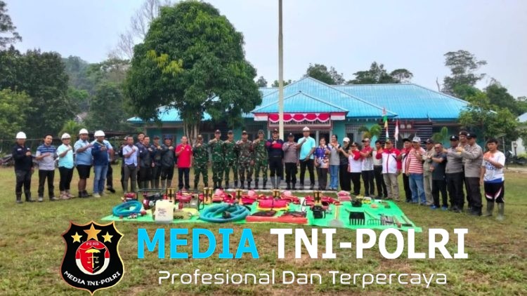 Tingkatkan Kesiapsiagaan Bencana, Pos Jaung Satgas Pamtas Yonarmed 13/Nanggala Gelar Apel Siaga Karhutla Bersama Kepolisian dan Warga