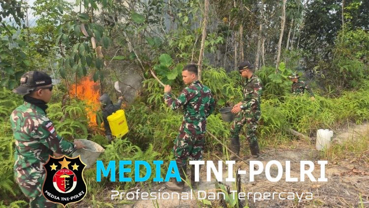 Aksi Cepat Tanggap, Pos Kout Satgas Yonarmed 13/Nanggala Bergerak Cepat Padamkan Karhutla di Wilayah Senaning