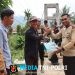 Kapolres Pimpin Renovasi Jembatan Gantung Penghubung Pekon Tanjung Raja dan Tanjung Jati di Cukuh Balak