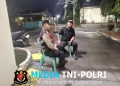Patroli Dini Hari di Pondok Ungu Permai, Polisi Bersama Security Jaga Keamanan Lingkungan