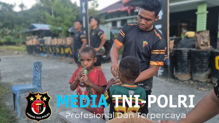 Lepas Penat Setelah Bekerja, Satgas Yonif 645/GTY Ajak Warga Benawa Olahraga Bersama