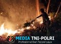 Api Berkobar di Bawah Jurang, Babinsa Klego Bergerak Cepat Cegah Merembet ke Permukiman