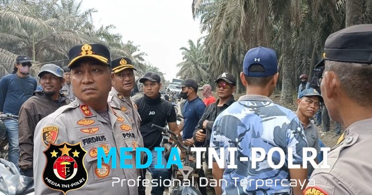 Polres Mesuji Kawal Unjuk Rasa Warga 8 Desa di PT PAL, Tuntut Pengembalian Tanah Transmigrasi dan Plasma 20%