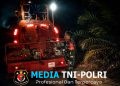 Babinsa Koramil 402-07/Indralaya Berjuang Padamkan Karhutla hingga Pukul 23.45 WIB di Desa Pulau Kabal