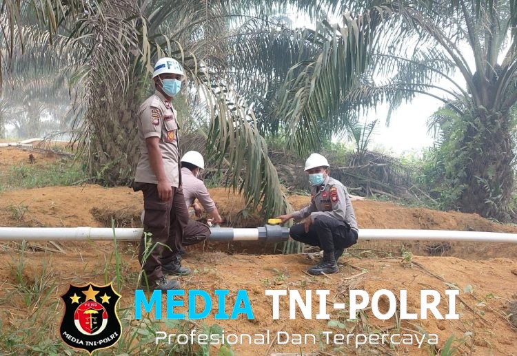Antisipasi Karhutla, Polsek Mempawah Hulu Bersama PT. HDL Laksanakan Patroli di Area Perkebunan
