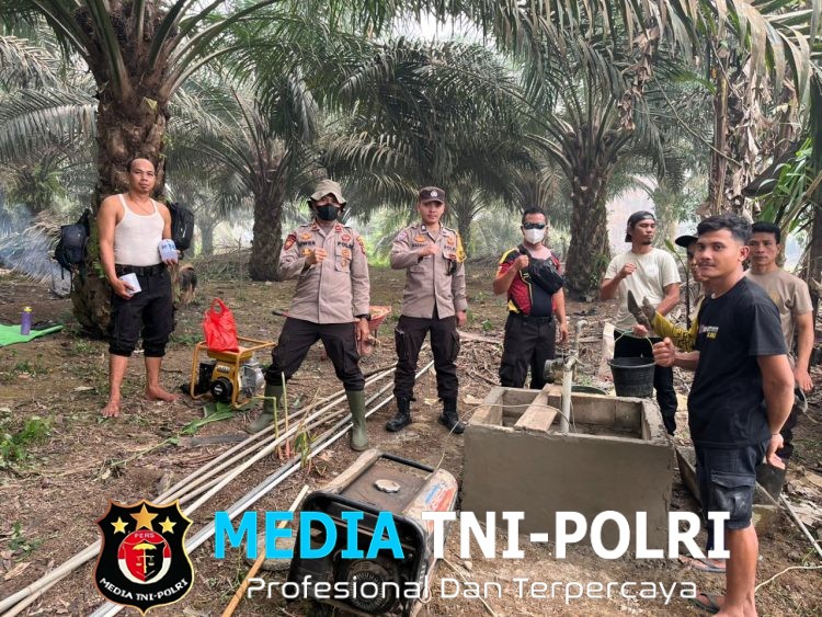 Antisipasi Karhutla, Polsek Meranti Bangun Sumur Bor di Lokasi Rawan Kebakaran