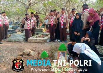 Wakil Bupati Pringsewu Umi Laila Pimpin Upacara Pemakaman Mami Fitri
